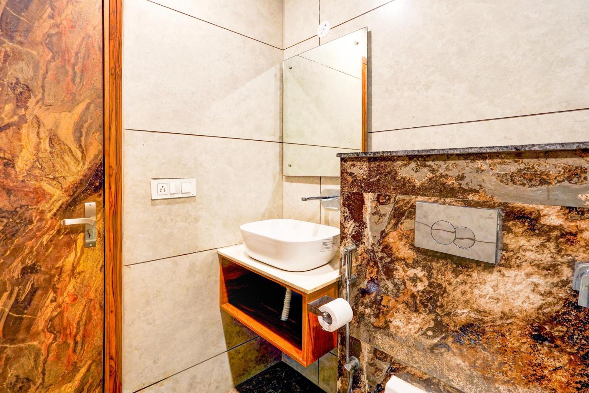Hotel De Tark A Family Hotel Near Igi Airport Delhi Nowe Delhi Zewnętrze zdjęcie